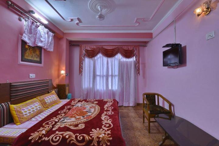 Hotel Ashish Inn Kandāghāt Екстериор снимка